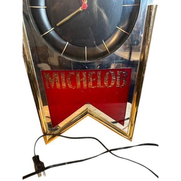 VTG Anheuser Busch Michelob Light Up Clock Art Deco Wall Clock Tested Working - Picture 4 of 6